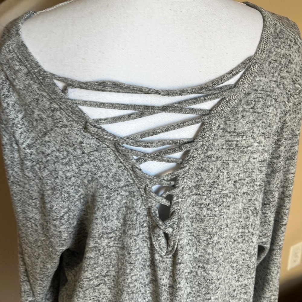 Torrid criss cross back sweater - Picture 5 of 6